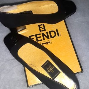 NEW WT  Fendi Scarpe Pumps